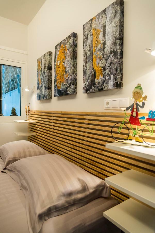 Central Cozy Studio With A Secret Garden Athens Exterior photo